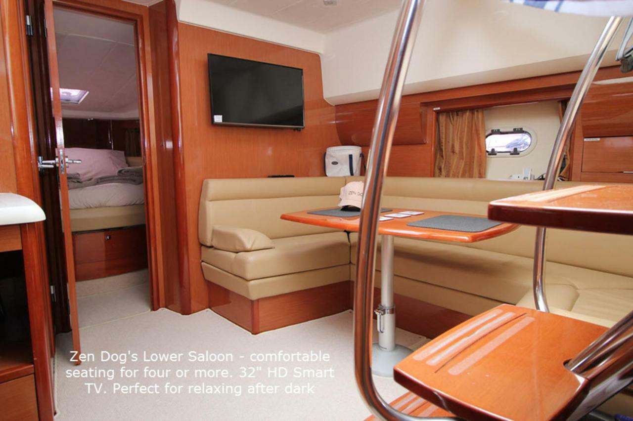 Zen Dog Luxury Motor Yacht Lymington Exterior foto